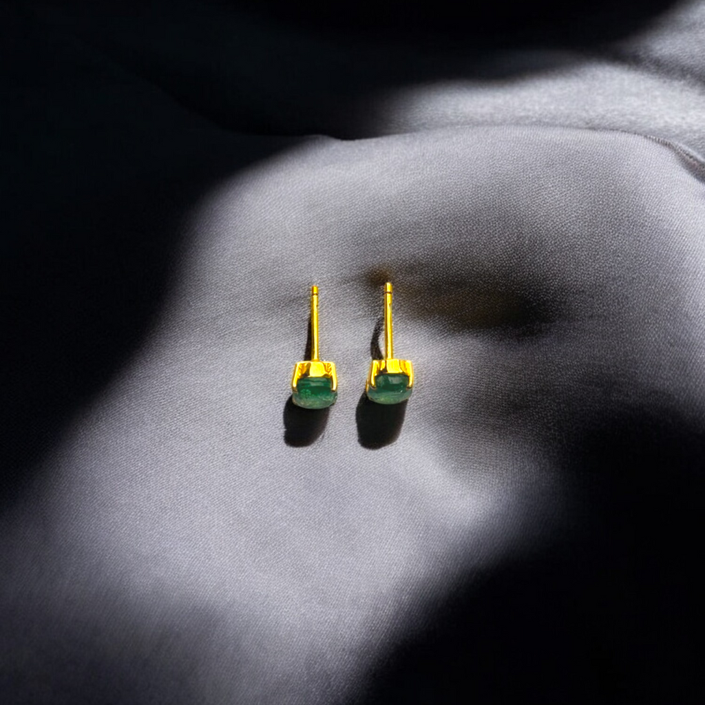 Handmade 14k Gold Elegant Emerald Stud Earrings